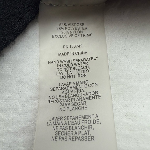 Aaeda Black Sweater with Pink Floral Embroidery Size 1X - Picture 10 of 10